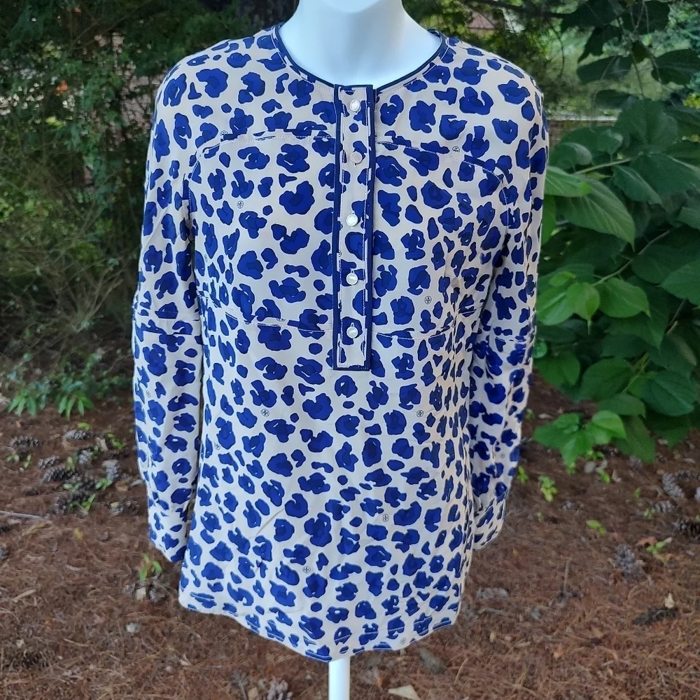 Tory Burch Robin Silk Blue Cheetah Print Long Sleeve Tunic Blouse Women's Size 2